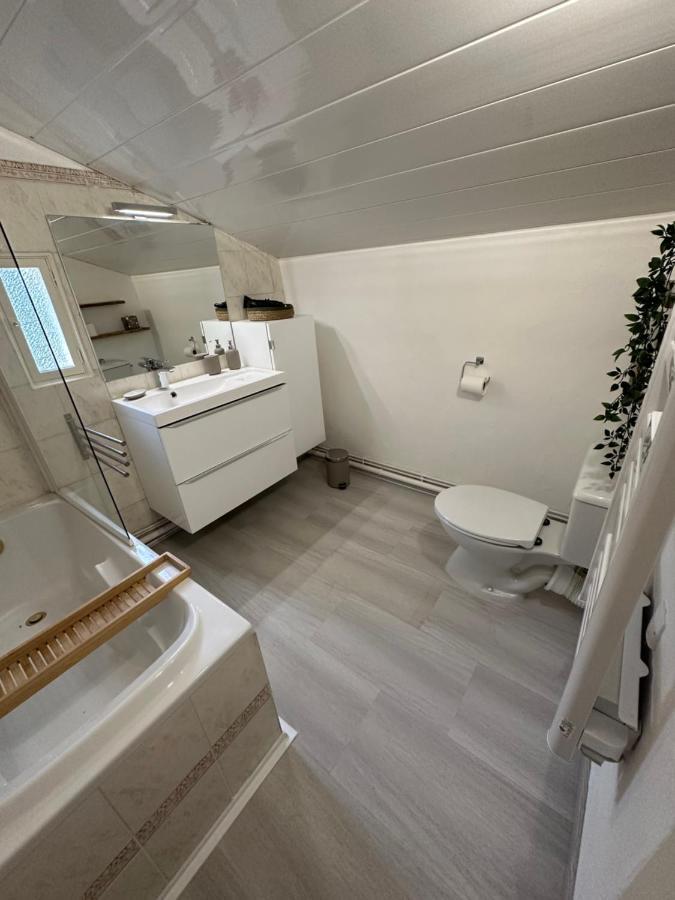 Maison Francoise Bed & Breakfast เอ็ก-ซอง-โพรวองซ์ ภายนอก รูปภาพ
