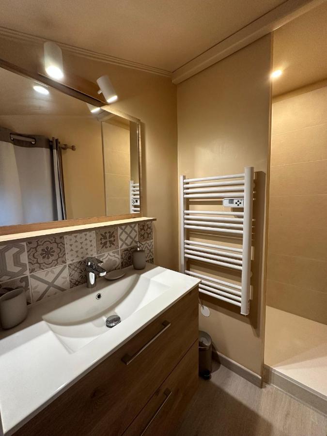 Maison Francoise Bed & Breakfast เอ็ก-ซอง-โพรวองซ์ ภายนอก รูปภาพ